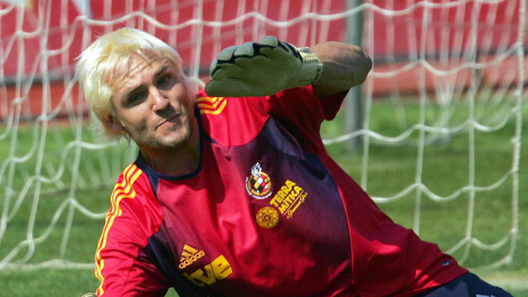 更加深入人 更加深入人