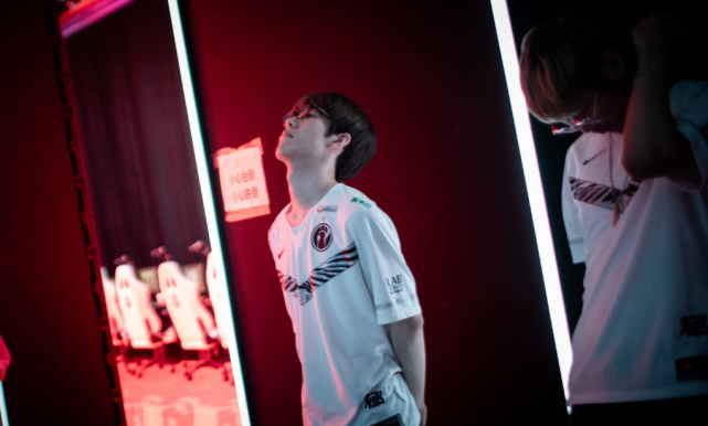 不断提高 不断提高