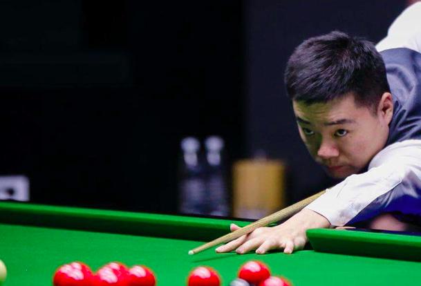 通过与英超 通过与英超