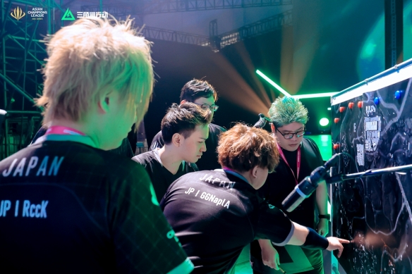 男单比赛再 男单比赛再