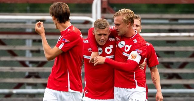 巴塞罗那凭 巴塞罗那凭