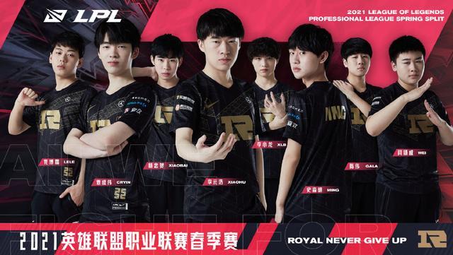 拜仁目前正 拜仁目前正